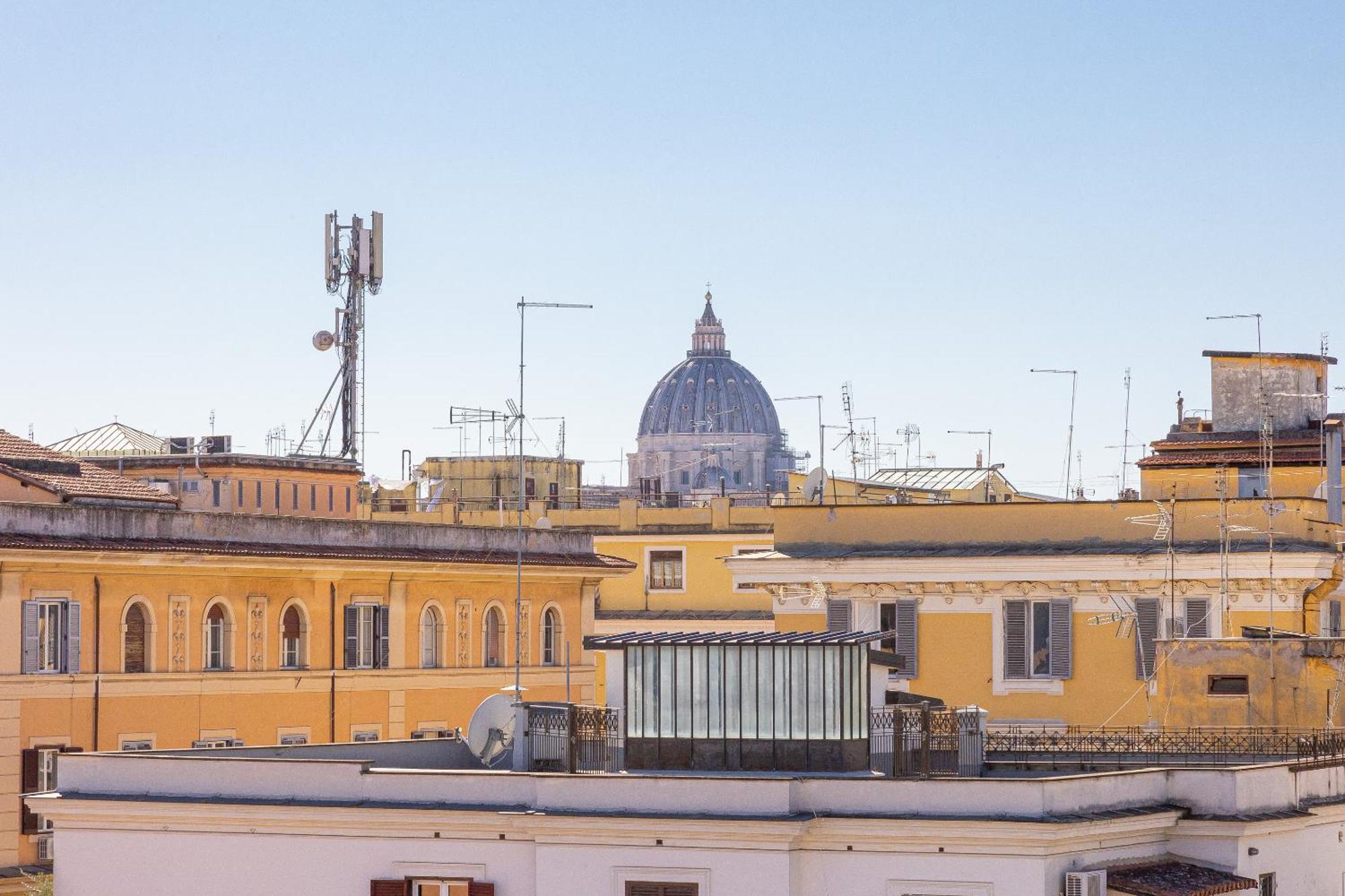 Giulio Cesare Penthouse Rental In Rome Exterior photo